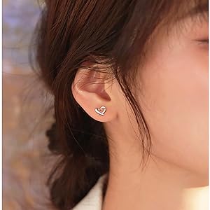 tiny heart stud earrings for girls love heart earrings