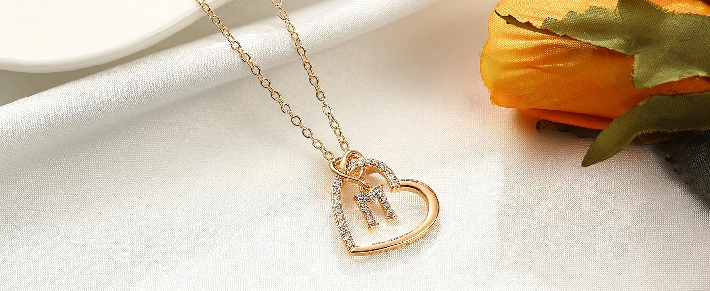 gold necklace for women