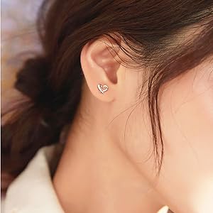 tiny heart stud earrings for girls love heart earrings